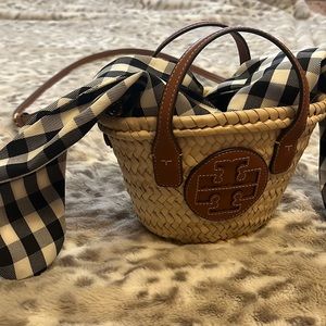 Tory Burch mini basket purse